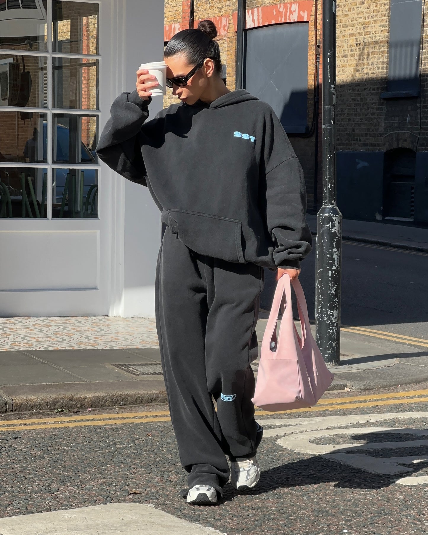SUNDAY HOODY - Washed Black