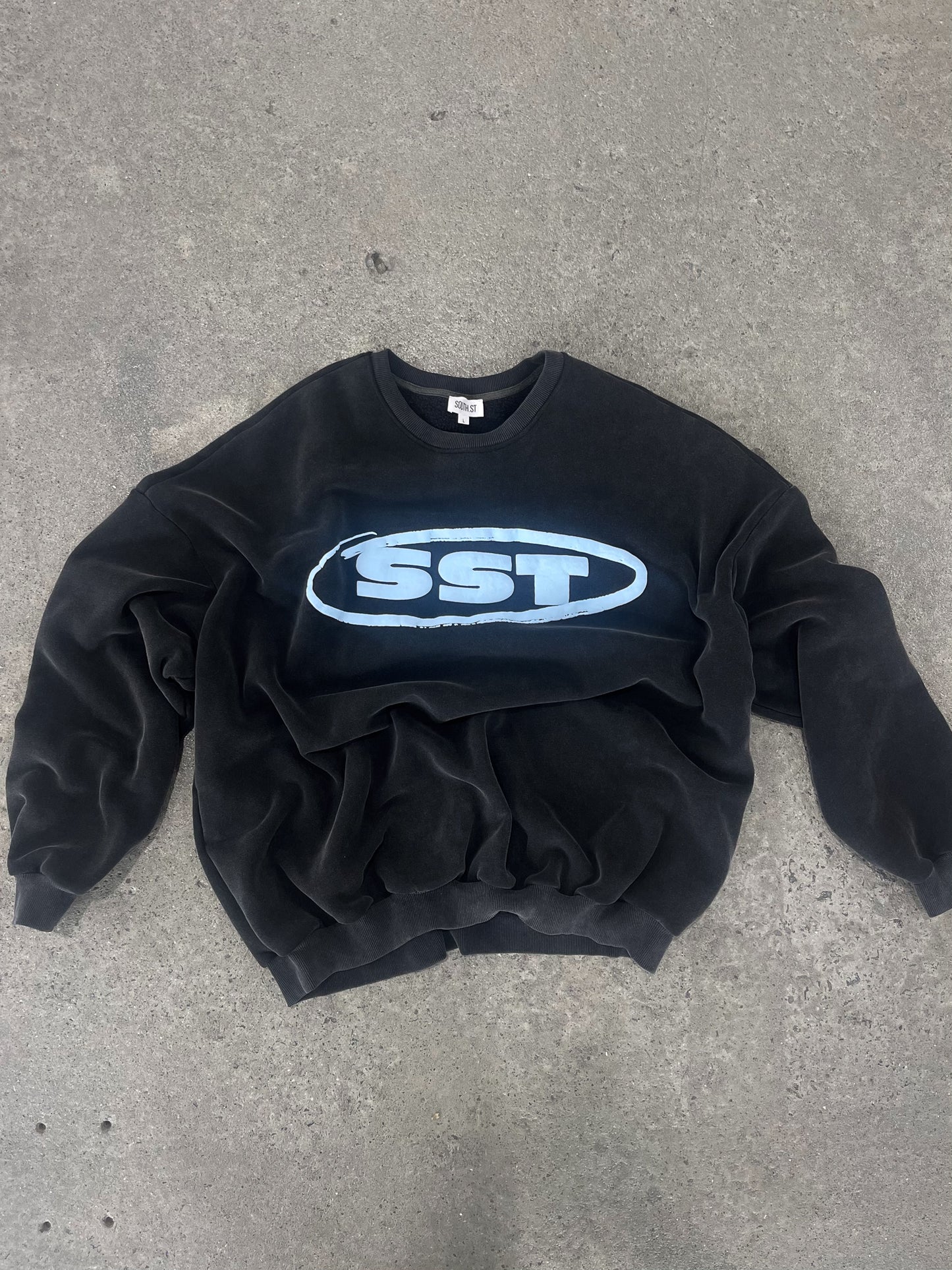 SUNDAY SWEATER - Washed Black