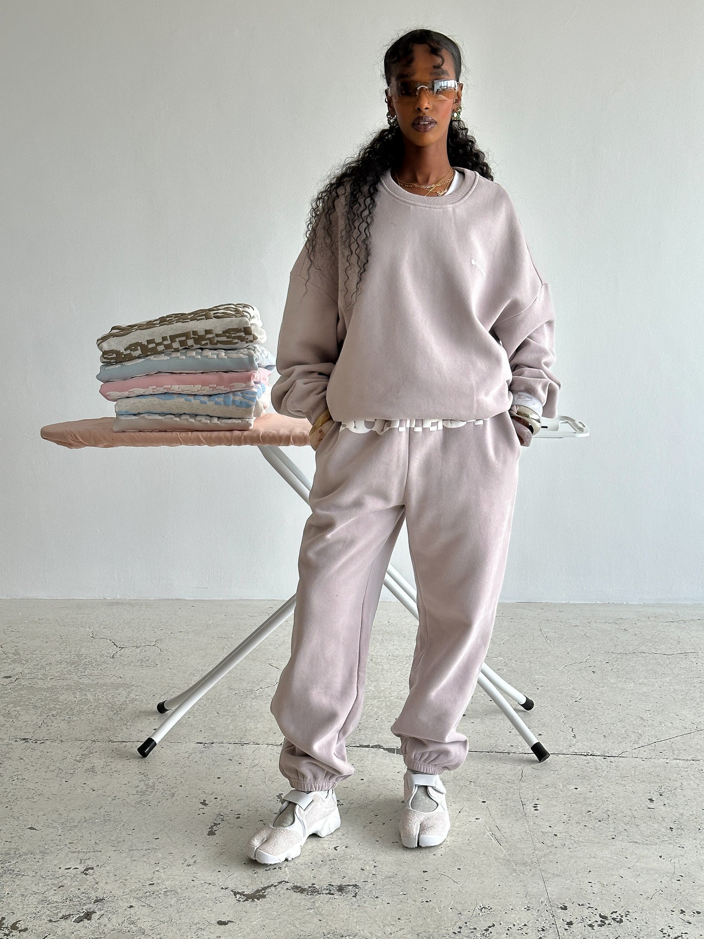 DISTORT SWEATPANTS - Lilac Grey