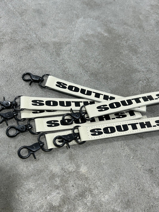 TOKYO FAUX LEATHER KEYRING