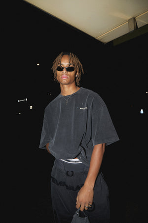 "STING" TEE - Washed Black