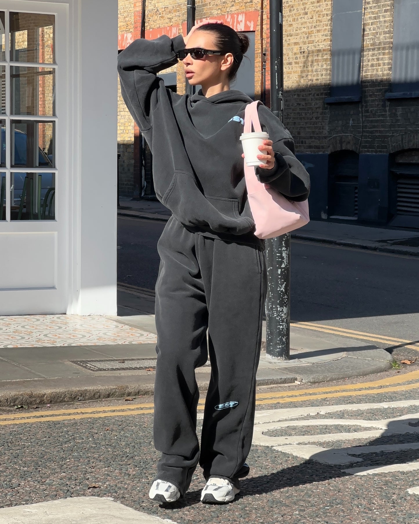 SUNDAY HOODY - Washed Black