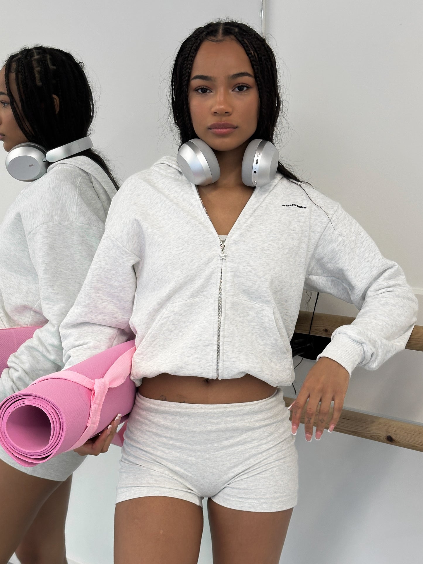 FORM SHORTS - Marl Grey