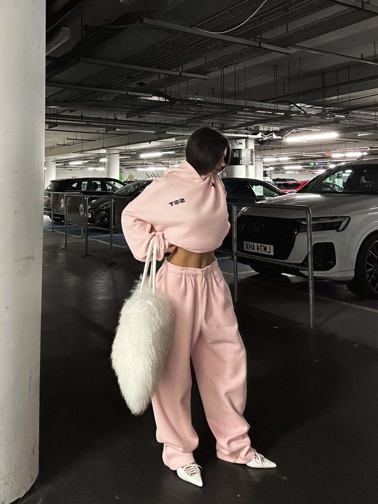 SST SWEATPANTS - Pink