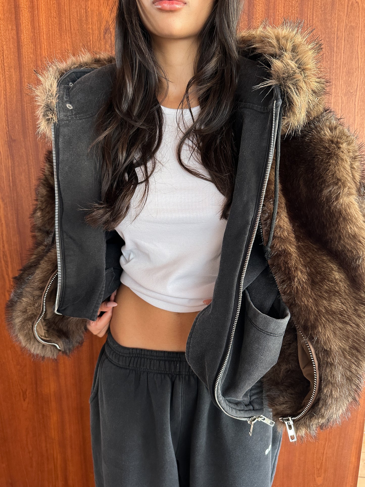 AW FAUX FUR COAT