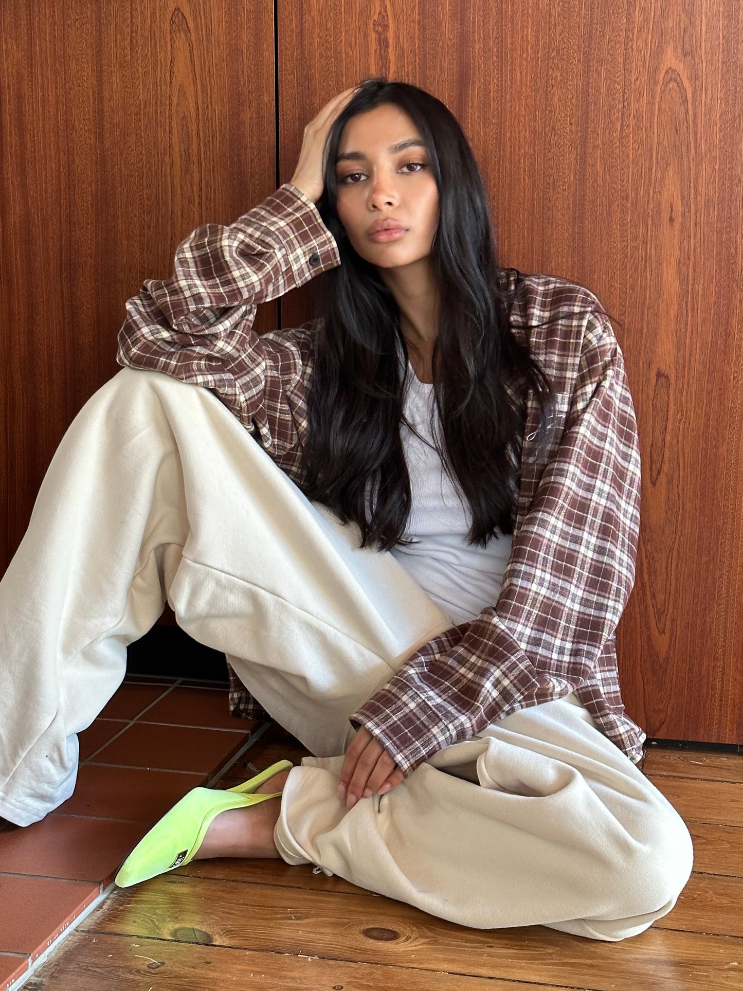 AW CHECKERED CROPPED SHIRT - Brown