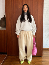 AW HEAVYWEIGHT SWEATPANTS
