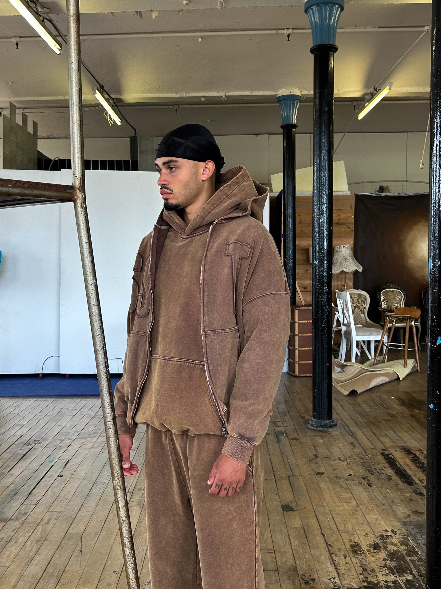 VINTAGE ZIP HOODY - Washed brown