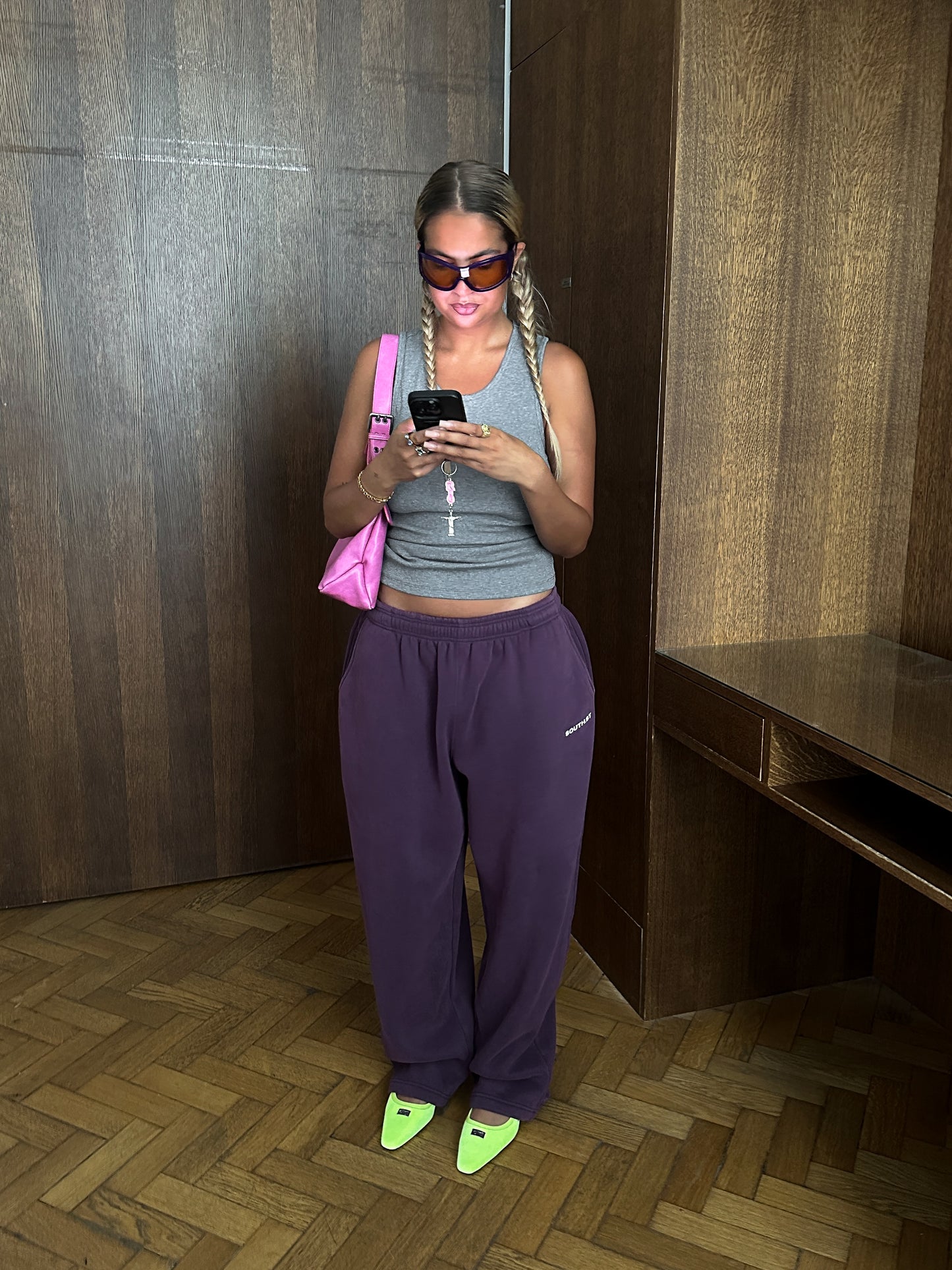 SIGNATURE SWEATPANTS - Plum