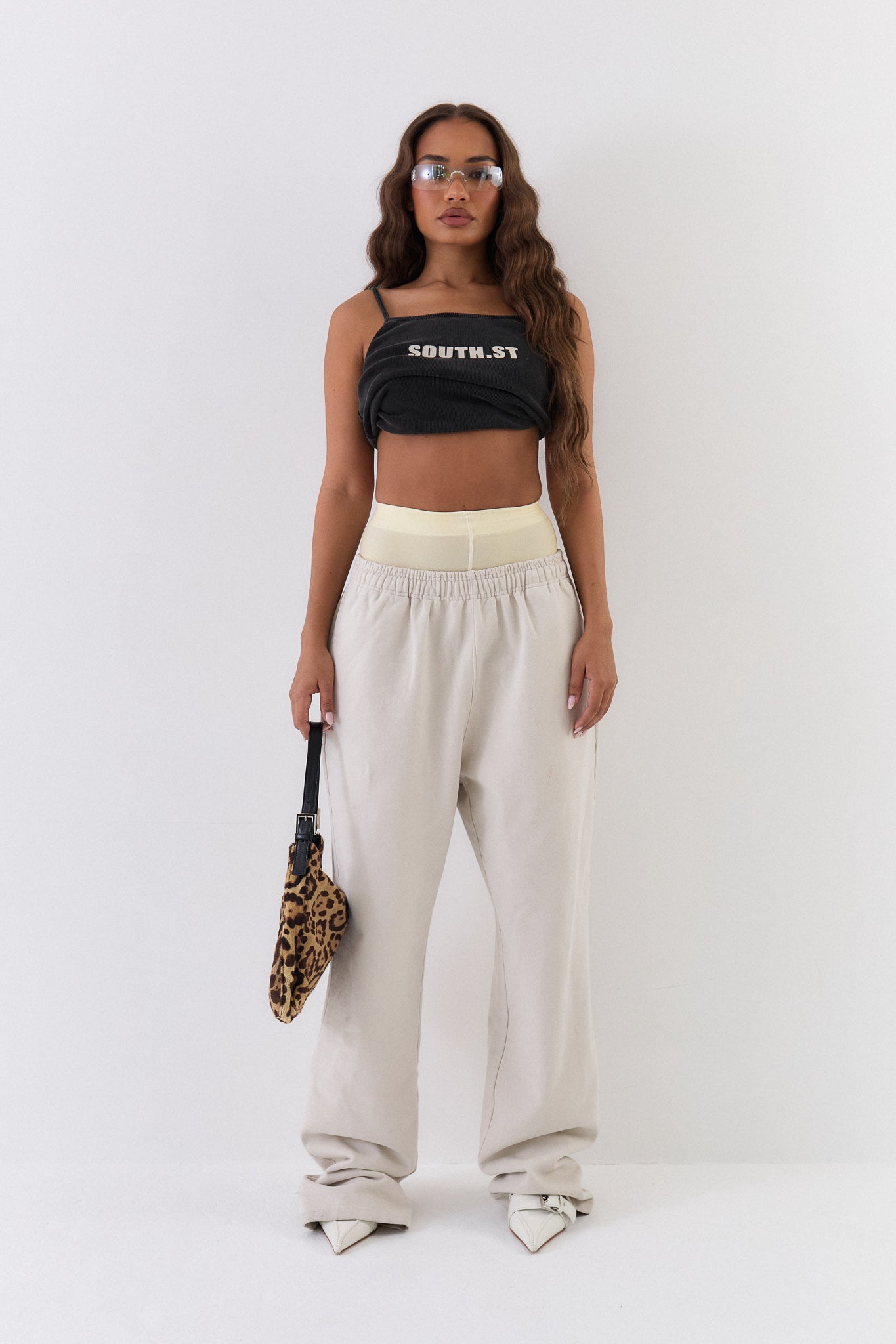 VINTAGE STITCHED LOGO SWEATPANTS - Washed bone